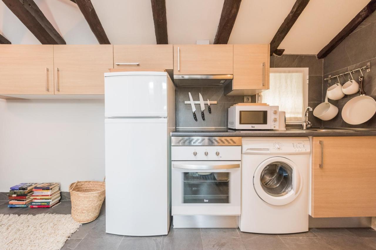 Bohemian 2Bedroom Attic In Lavapies マドリード エクステリア 写真
