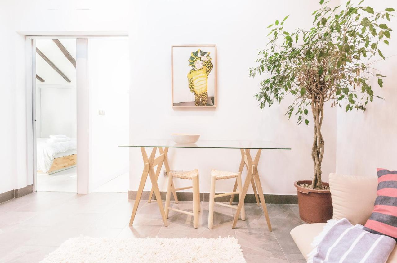 Bohemian 2Bedroom Attic In Lavapies マドリード エクステリア 写真